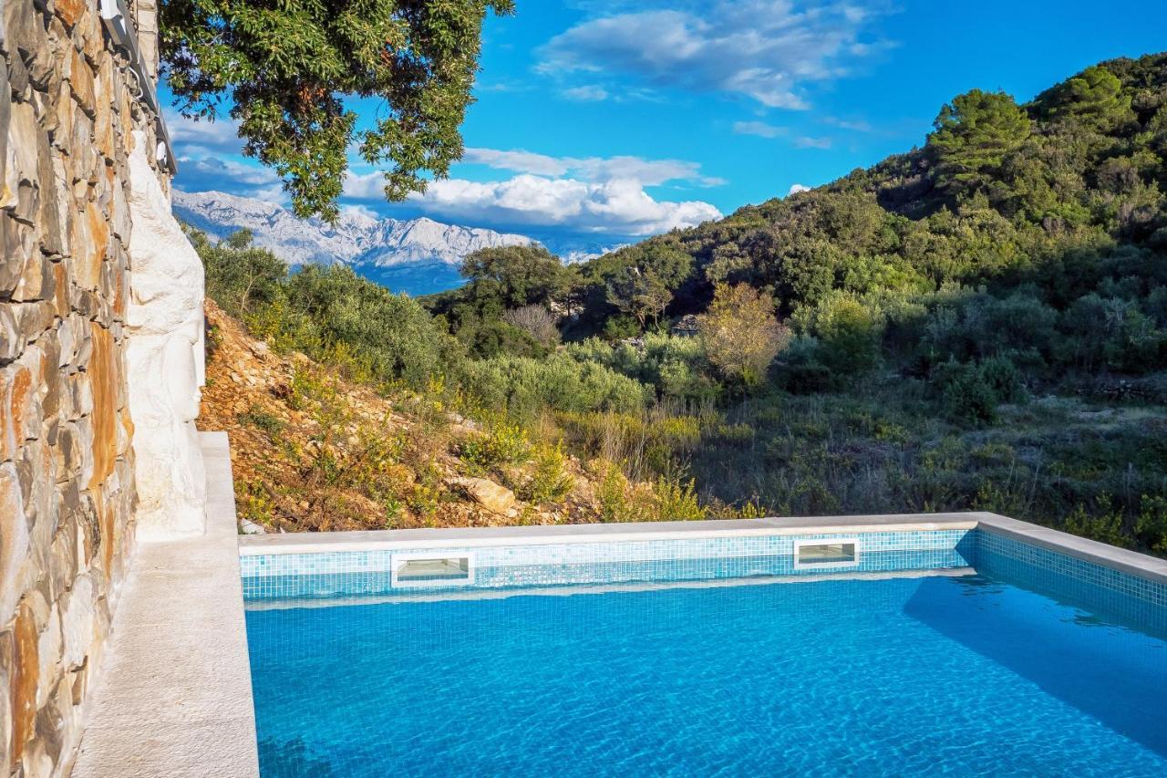 Holiday Home Beyla Pucisca Exterior photo