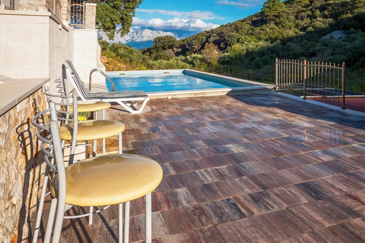 Holiday Home Beyla Pucisca Exterior photo